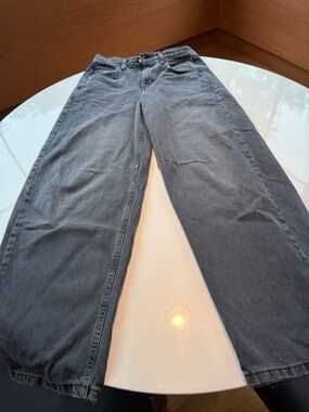 BDG Women’s Black Barrel Jeans